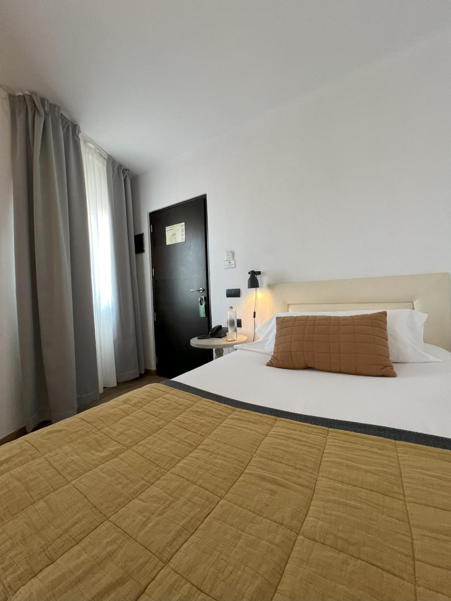 Hotel San Miguel Menorca ماهون المظهر الخارجي الصورة